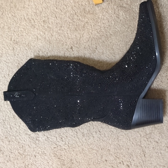 Black Rhinestone Mid Calf Boots Size 7 - Picture 8 of 11